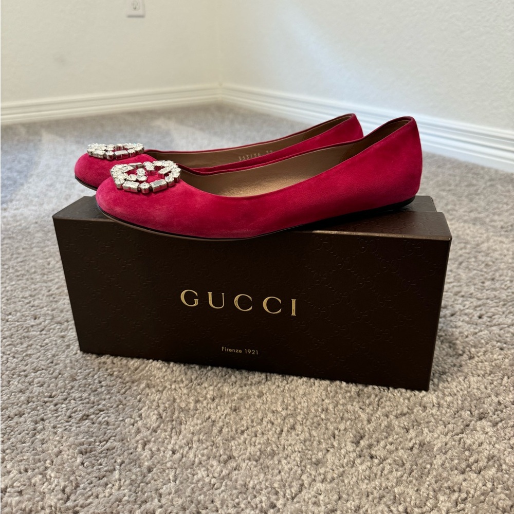 Gucci Kid Scamosciato Flats